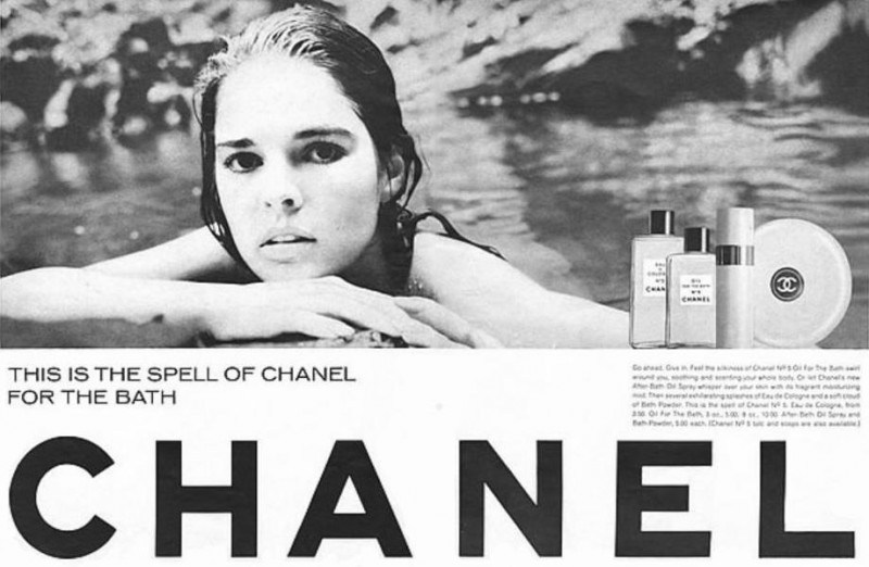 Ali MacGraw chanel 5