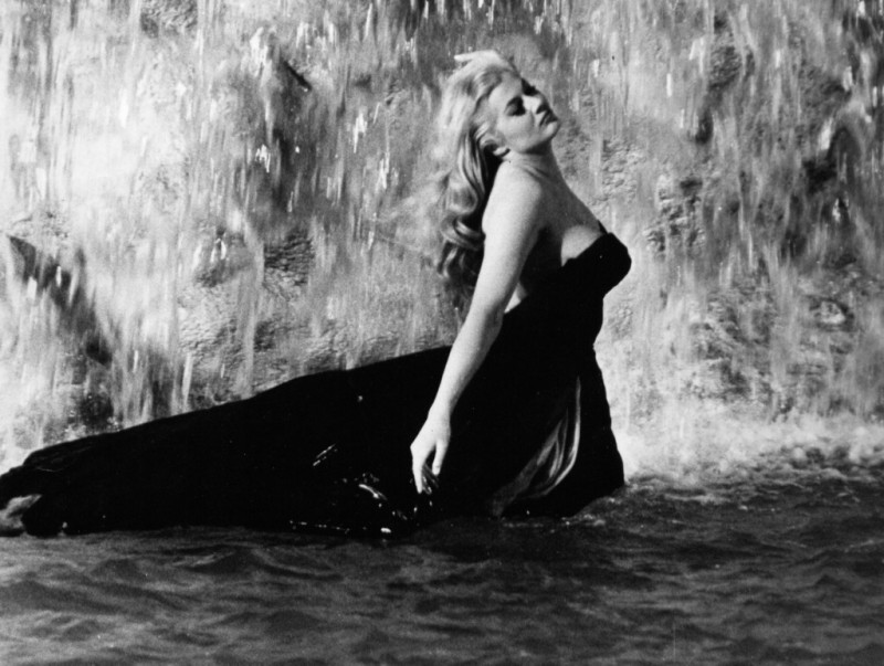 12-anita-ekberg