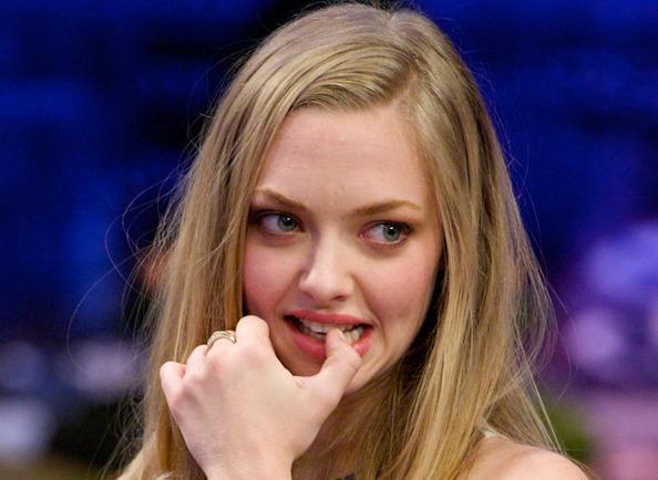 cliomakeup-onicofagia-17-amanda-seyfried