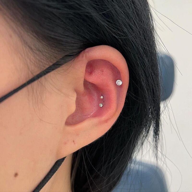 cliomakeup-piercing-orecchio-inner-conch