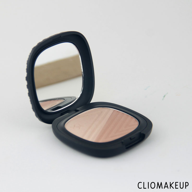 cliomakeup-recensione-flower-enriched-highlighter-kiko-3