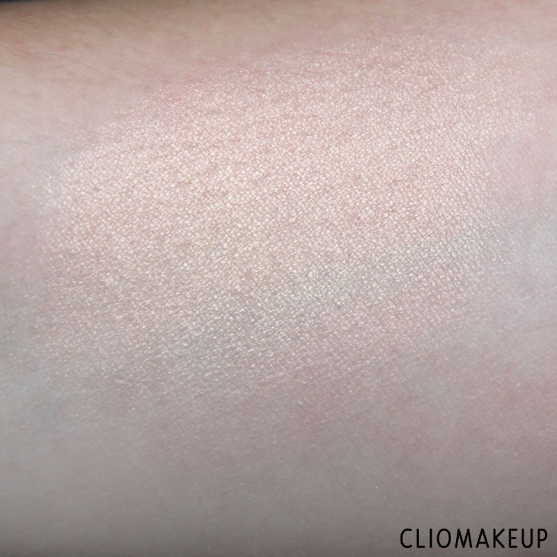 cliomakeup-recensione-flower-enriched-highlighter-kiko-5