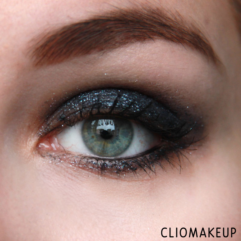 cliomakeup-recensione-color-tattoo-eye-chrome-maybelline-13