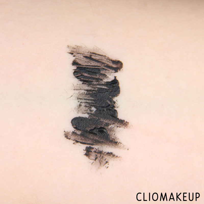 cliomakeup-recensione-mascara-wet-n-wild-6