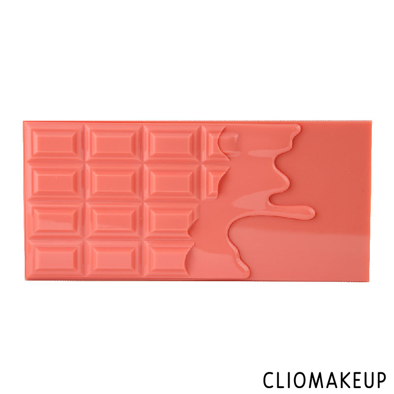 cliomakeup-recensione-palette-chocolate-and-peaches-makeuprevolution-1