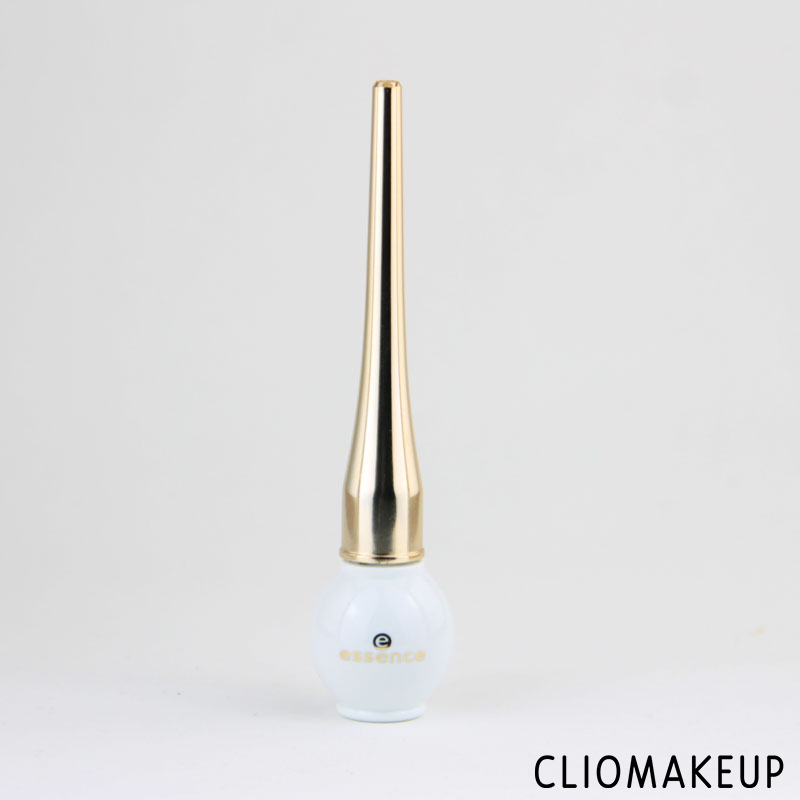 cliomakeup-recensione-the-little-xmas-factory-gold-eyeliner-essence-1