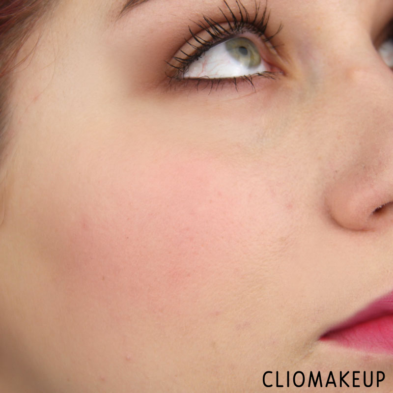 cliomakeup-recensione-cushion-powder-blush-essence-16