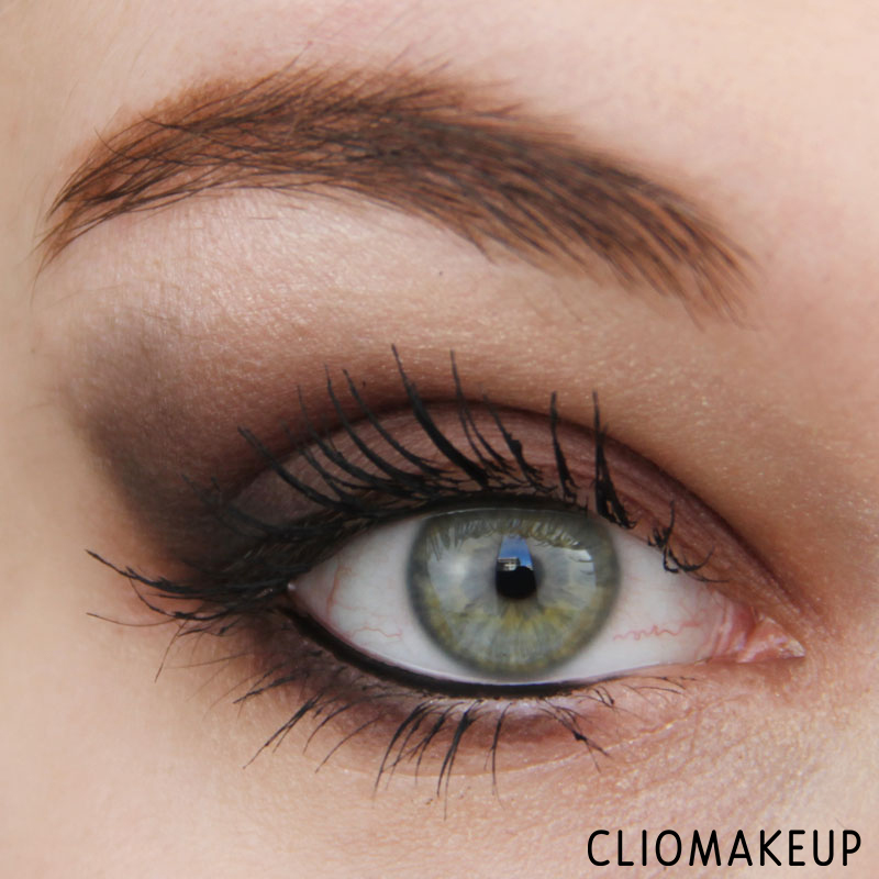 cliomakeup-recensione-illuminating-eyeshadow-base-essence-8