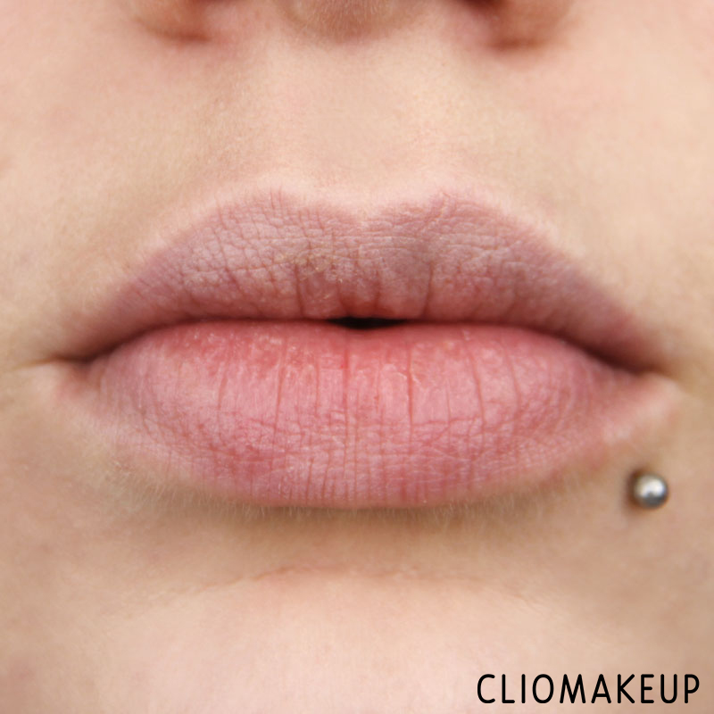 cliomakeup-recensione-lipgloss-lip-cushion-catrice-12