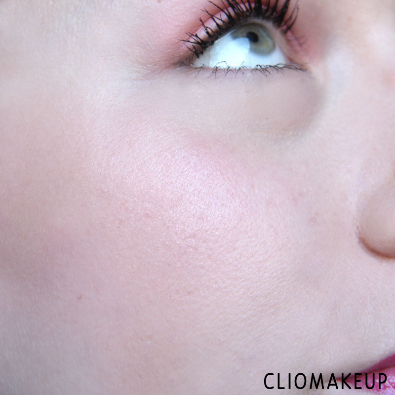 cliomakeup-recensione-lipgloss-lip-cushion-catrice-15