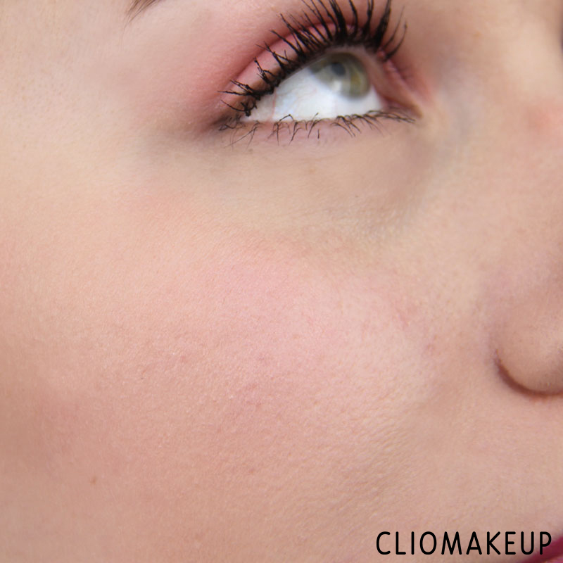 cliomakeup-recensione-lipgloss-lip-cushion-catrice-16