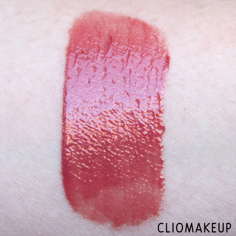 cliomakeup-recensione-lipgloss-lip-cushion-catrice-5