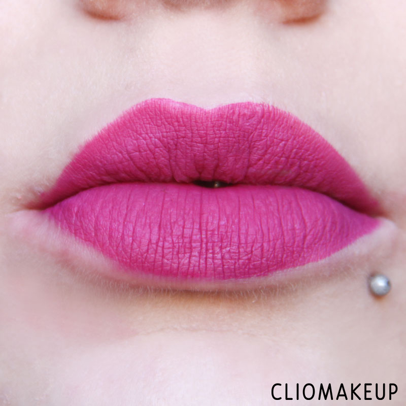 cliomakeup-recensione-rossetti-fluid-velvet-mat-lipstick-deborah-17