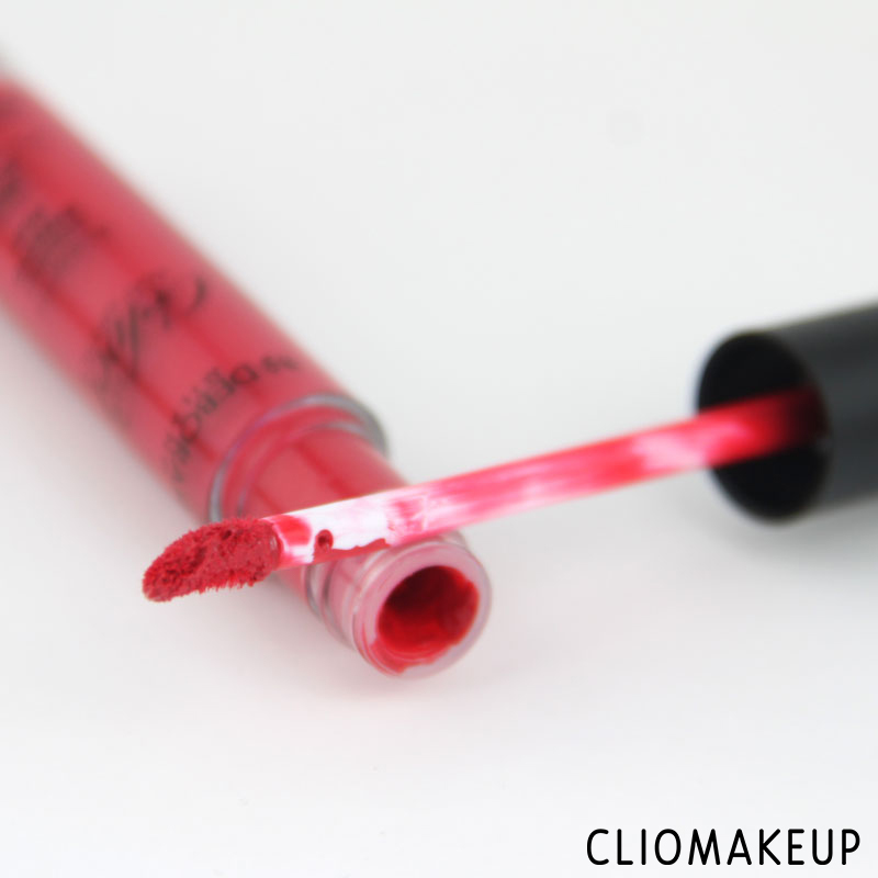 cliomakeup-recensione-rossetti-fluid-velvet-mat-lipstick-deborah-2