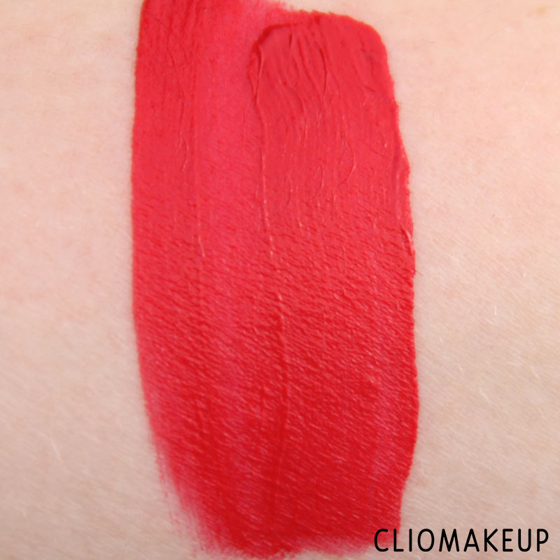 cliomakeup-recensione-rossetti-fluid-velvet-mat-lipstick-deborah-6