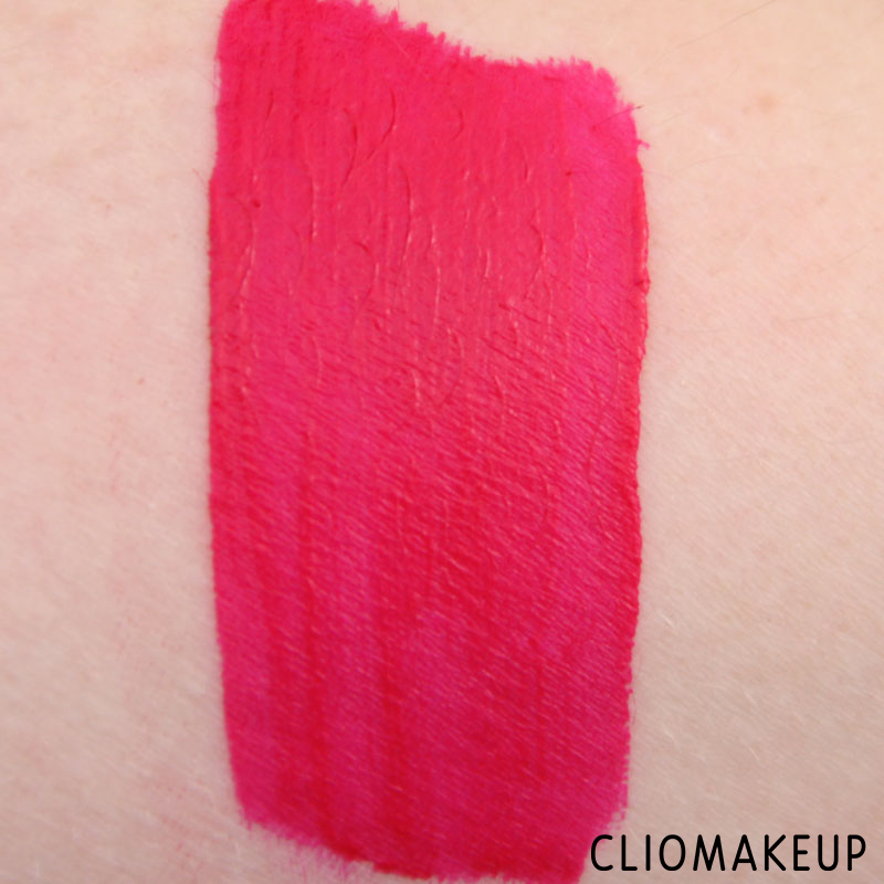 cliomakeup-recensione-rossetti-fluid-velvet-mat-lipstick-deborah-8