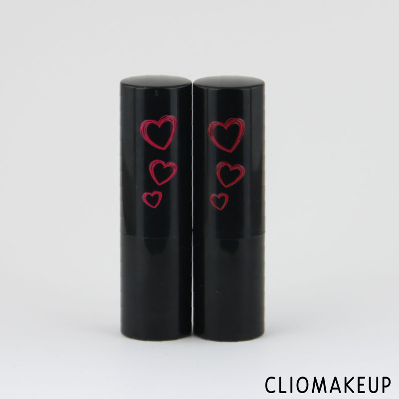 cliomakeup-recensione-rossetti-we-are-fabulous-velvet-matt-lipstick-essence-1