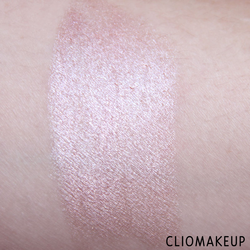 cliomakeup-recensione-we-are-amazing-creamy-eyeshadow-essence-5