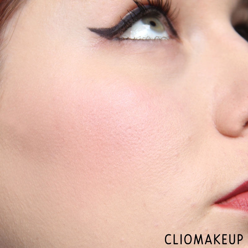 cliomakeup-recensione-we-are-awsome-multicolour-blush-essence-10