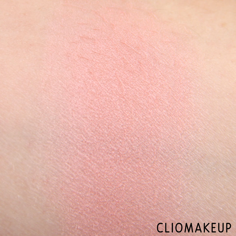 cliomakeup-recensione-we-are-awsome-multicolour-blush-essence-7