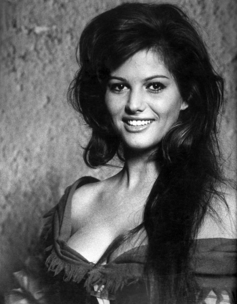 Cliomakeup-claudia-cardinale-photoshop-cannes (4)