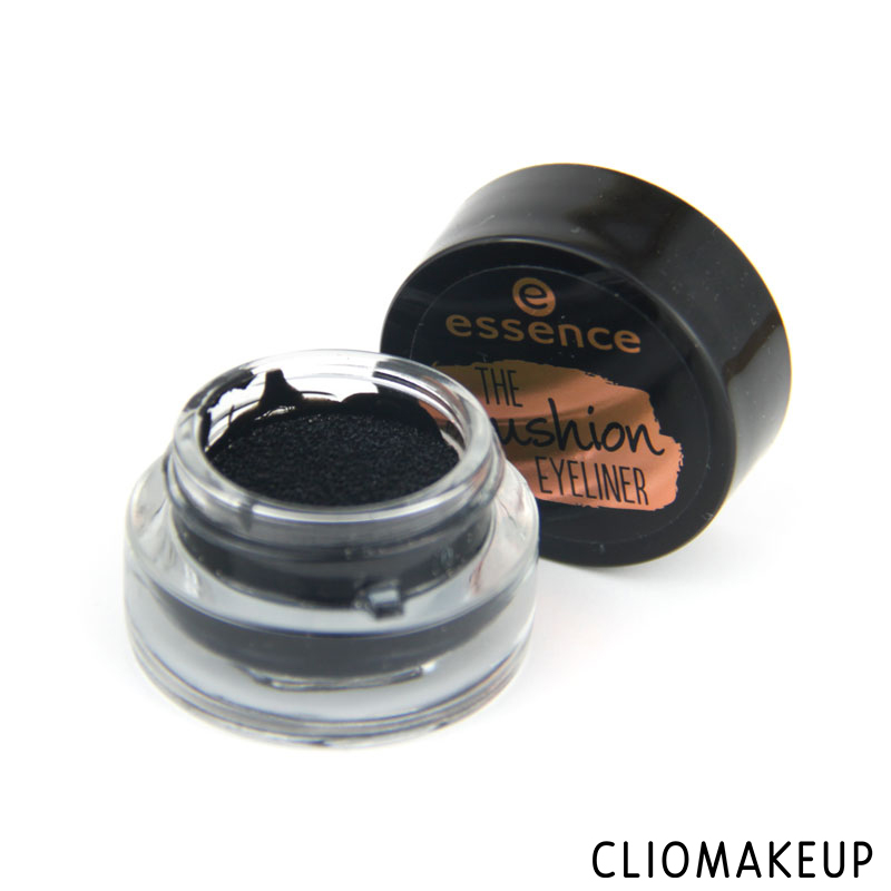 cliomakeup-recensione-eyeliner-the-cushion-eyeliner-essence-2