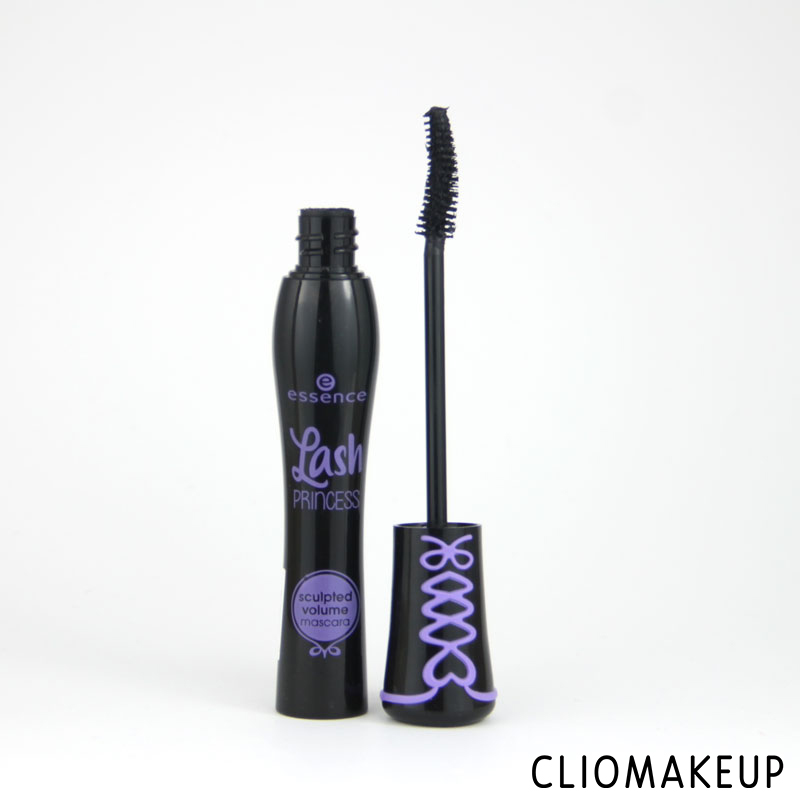 cliomakeup-recensione-lash-princess-sculpted-volume-mascara-essence-2