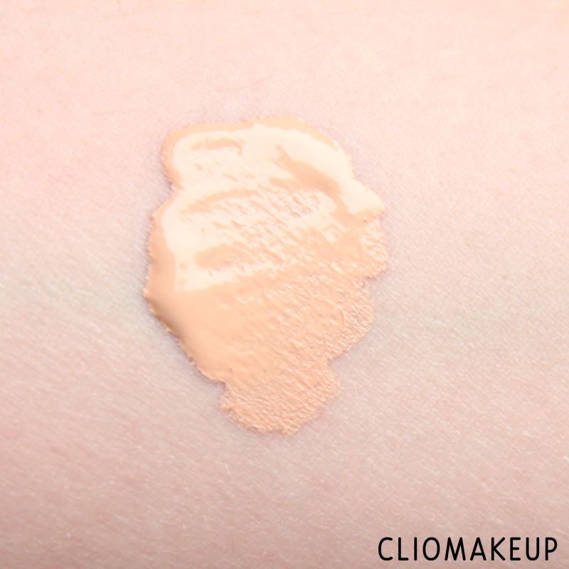 cliomakeup-recensione-correttore-magic-lux-concealer-wycon-5