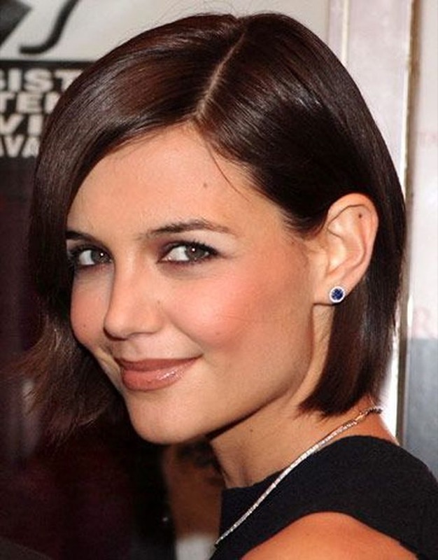 ClioMakeUp-lunghezza-capelli-giusta-viso-katie-holmes