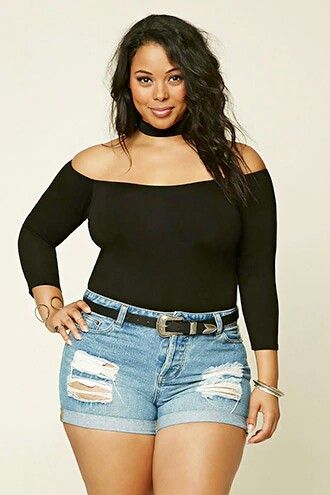 ClioMakeUp-shorts-jeans-denim-curvy-body-type-come-abbinare-indossare-.3