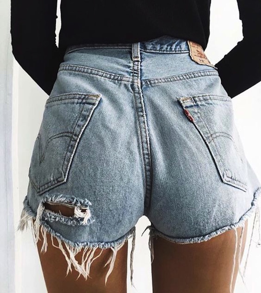 ClioMakeUp-shorts-jeans-denim-curvy-body-type-come-abbinare-indossare-cover