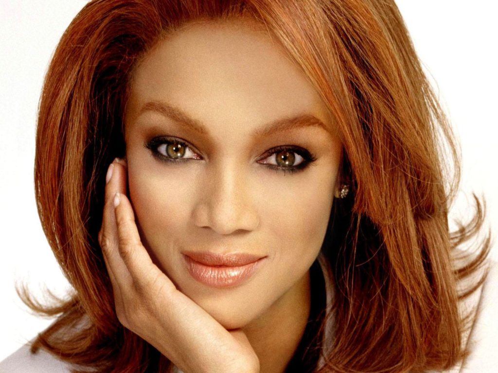 cliomakeup-come-sorridere-in-foto-21-tyra-banks