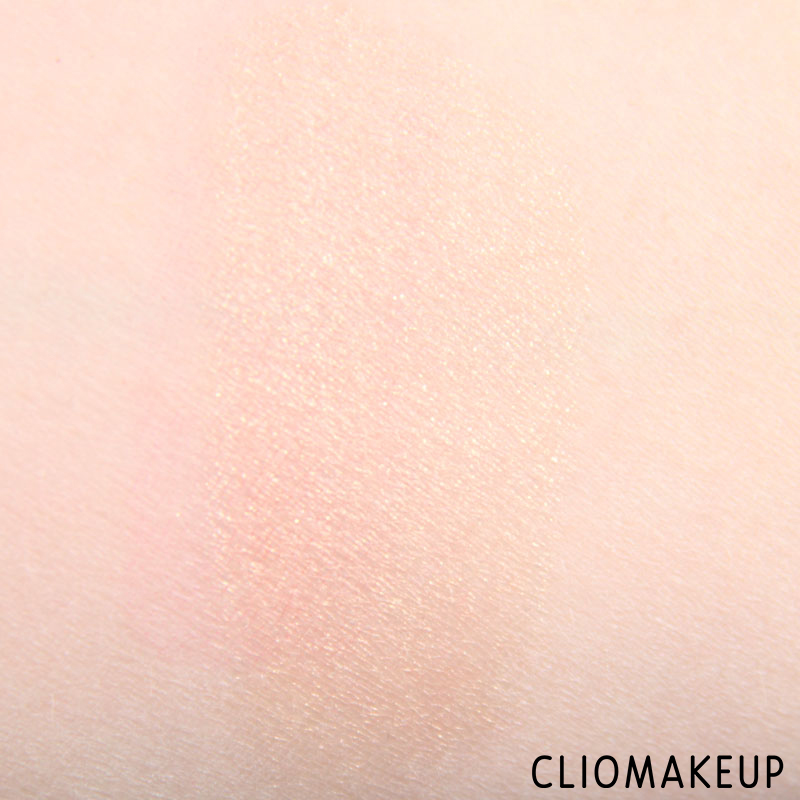 cliomakeup-recensione-illuminante-viso-tropic-heat-collection-kiko-6