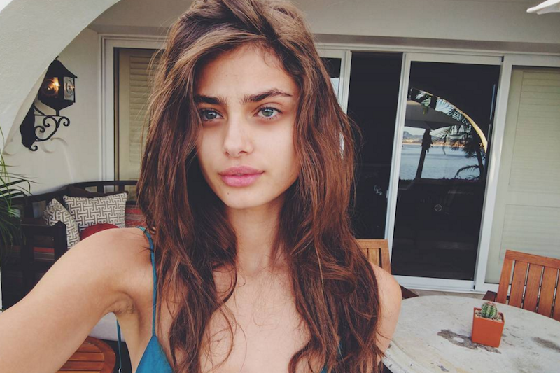 ClioMakeUp-belle-senza-trucco-sctruccate-piscina-mare-palestra-no-zero-makeup-taylor_hill-2