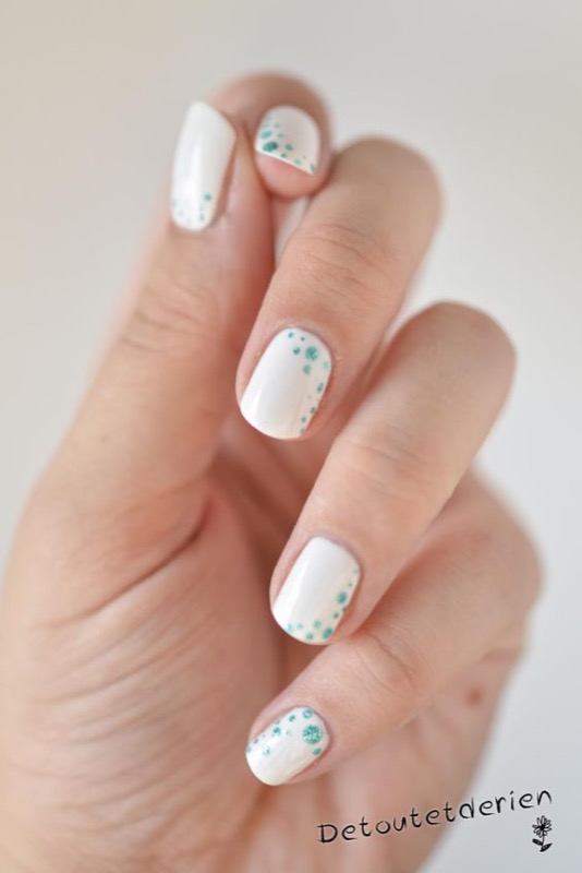 ClioMakeUp-nail-art-unghie-corte-facili-semplici-eleganti-moda-manicure-pois-righe-puntini-24