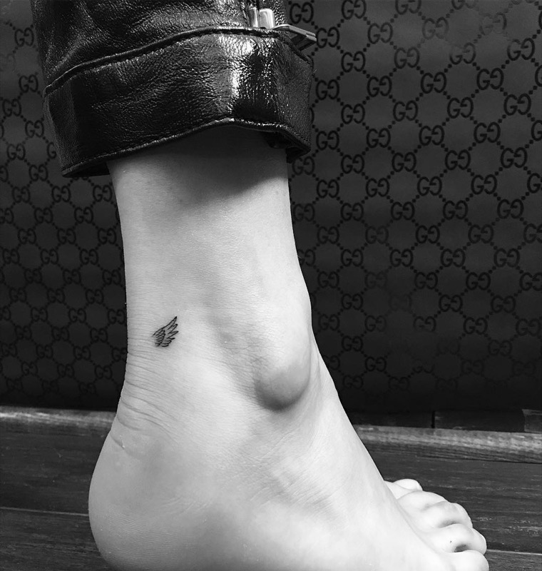 ClioMakeUp-tatuaggi-piccoli-celebrity-idee-mini-tattoo-18