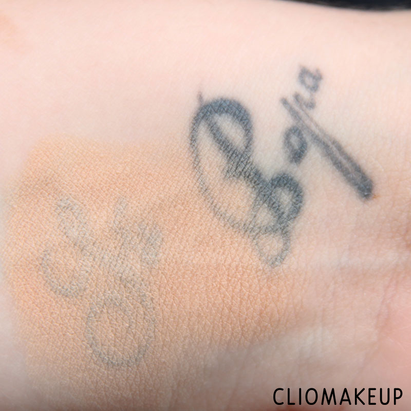 cliomakeup-recensione-correttore-concealer-solution-high-coverage-debby-8