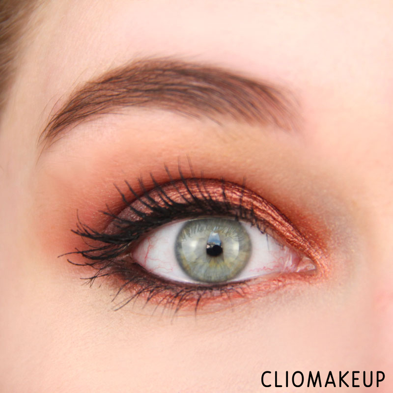 cliomakeup-recensione-ombretti-cremosi-vivid-brights-cream-color-nyx-cosmetics-16