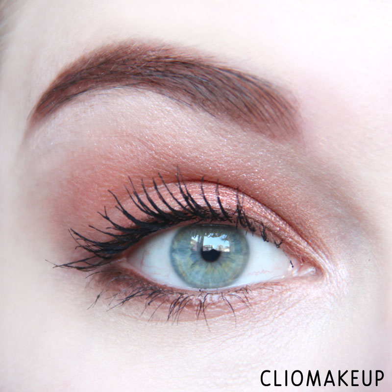 cliomakeup-recensione-ombretti-cremosi-vivid-brights-cream-color-nyx-cosmetics-9