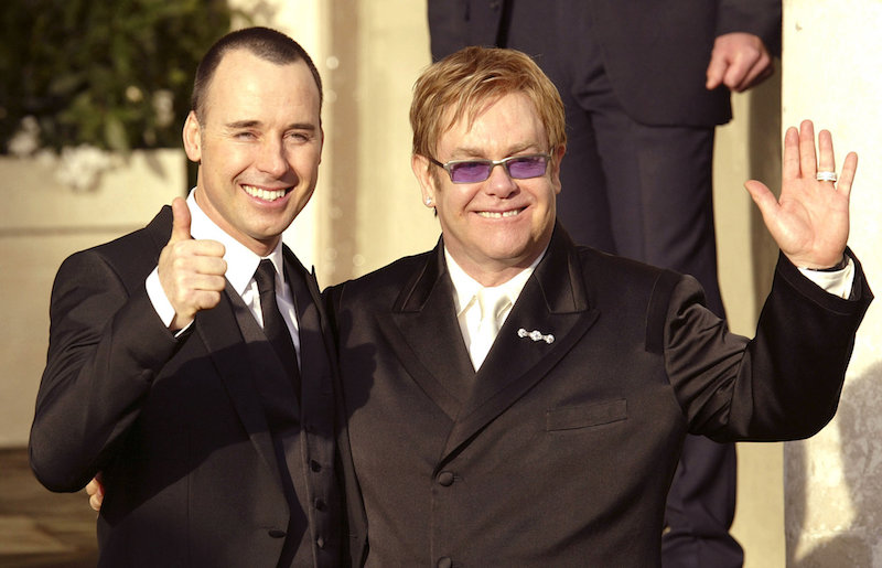 cliomakeup-celebrity-sposate-tardi-22-elton-john