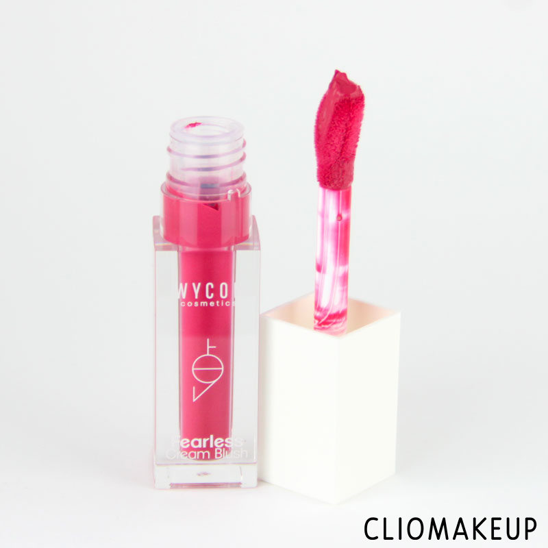 cliomakeup-recensione-blush-fearless-cream-blush-wycon-2