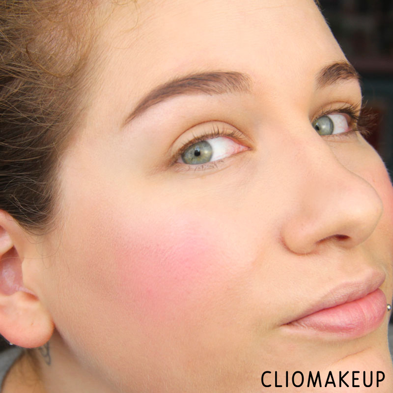 cliomakeup-recensione-duo-blush-highlighter-hanami-collection-deborah-13