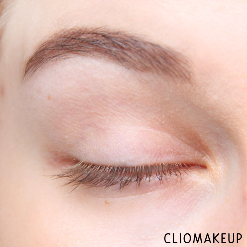 cliomakeup-sembrare-struccate-5-base-occhi