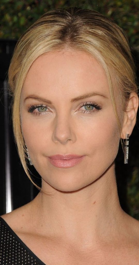 cliomakeup-attrici-piu-pagate-9-charlize-theron