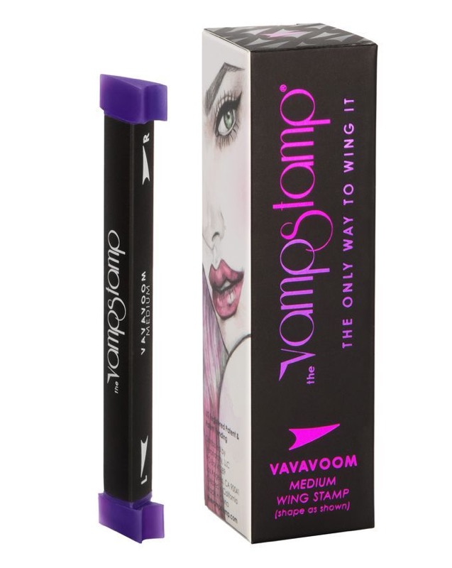 cliomakeup-eye-liner-codina-metodi-applicazione-17