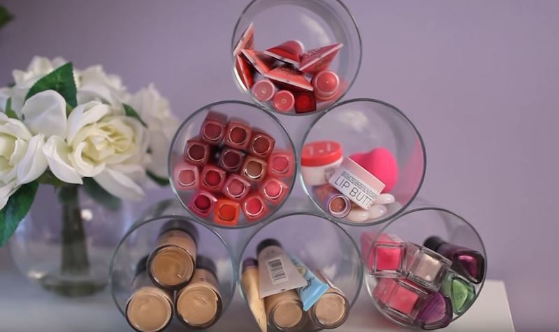 cliomakeup-come-organizzare-trucchi-10-vasi