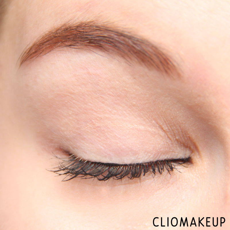 cliomakeup-recensione-eyeliner-rollerwheel-liquid-eyeliner-mac-12