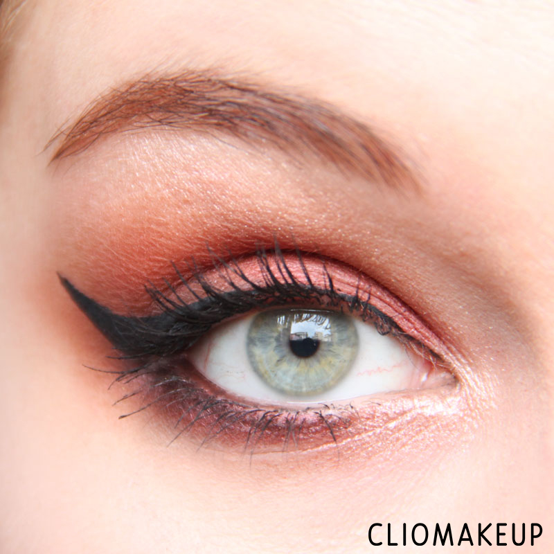 cliomakeup-recensione-eyeliner-rollerwheel-liquid-eyeliner-mac-13