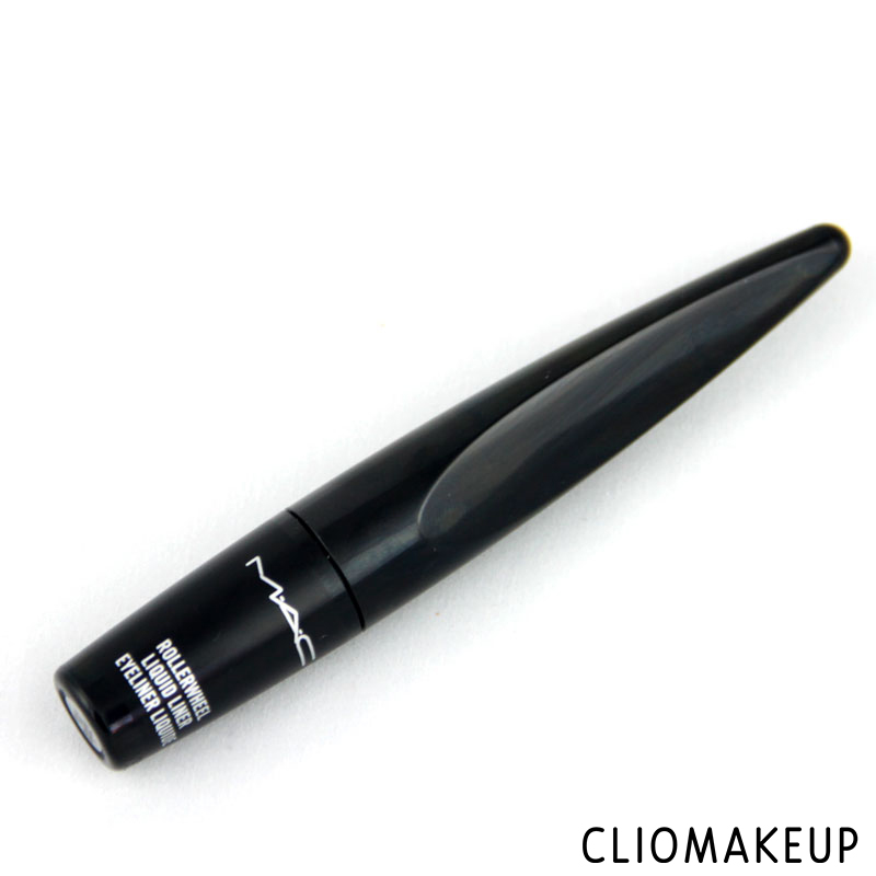 cliomakeup-recensione-eyeliner-rollerwheel-liquid-eyeliner-mac-2