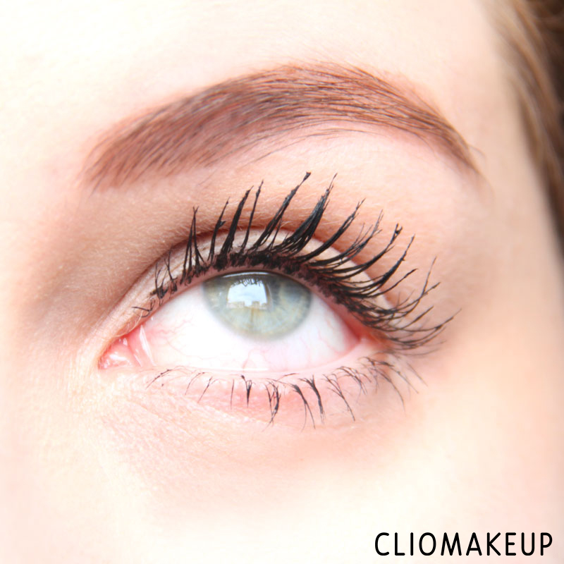 cliomakeup-recensione-instant-volume-boost-mascara-essence-16